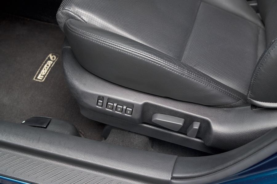  Mazda6 SW 2005 года  (фото 3 из 30)